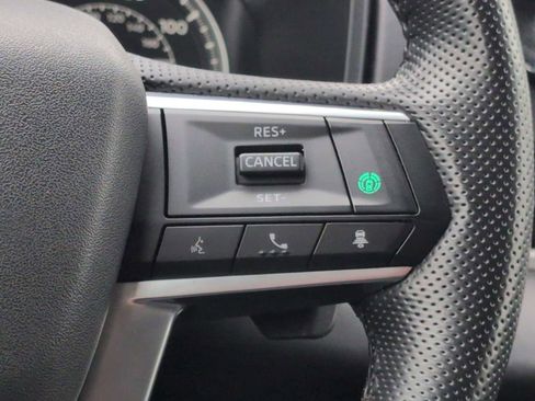 Used 2024 Mitsubishi Outlander SE image 24