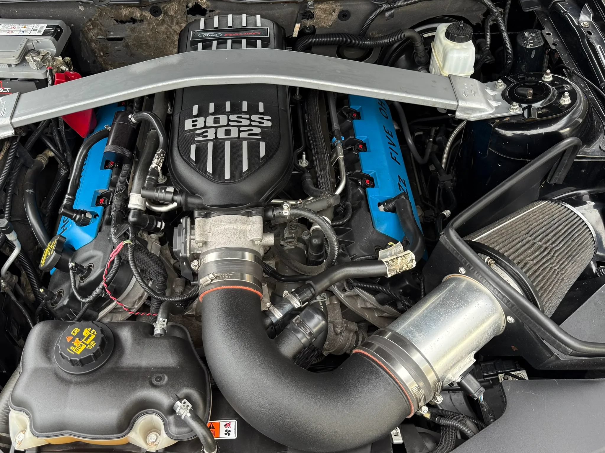 Used 2012 Ford Mustang GT Premium RWD image 17
