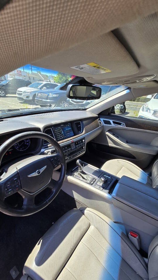 Used 2017 Genesis G80 3.8 w/ Option Group 03 AWD/4WD image 6