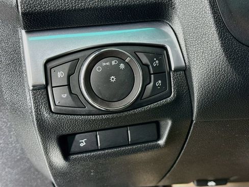 Used 2017 Ford Explorer Limited w/ Equipment Group 303A AWD/4WD image 11