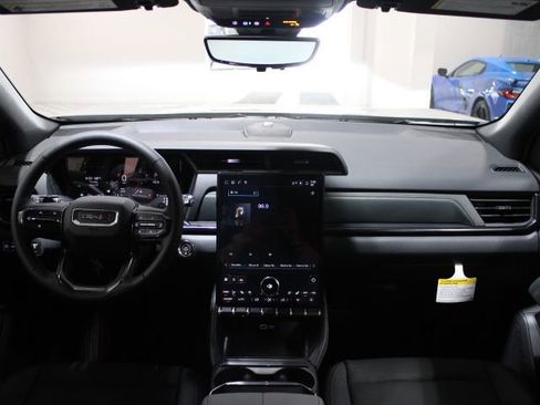 New 2026 GMC Terrain AT4 AWD/4WD image 3