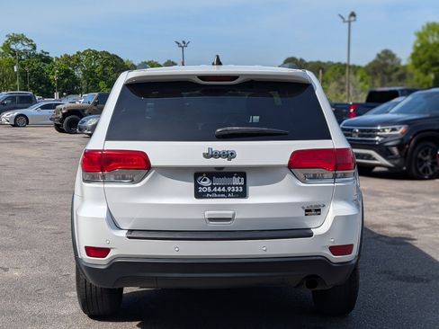 Used 2019 Jeep Grand Cherokee Laredo image 8
