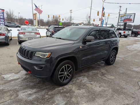 Used 2018 Jeep Grand Cherokee Trailhawk w/ Trailhawk Luxury Group image 7