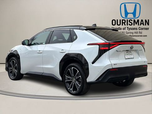 Used 2024 Toyota bZ4X Limited w/ Weather Package image 4