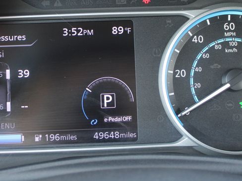 Used 2019 Nissan Leaf SV Plus w/ SV Plus Technology Package FWD image 22