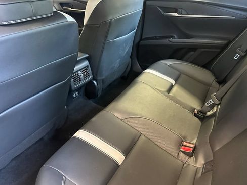 Used 2025 Toyota Camry SE FWD image 12