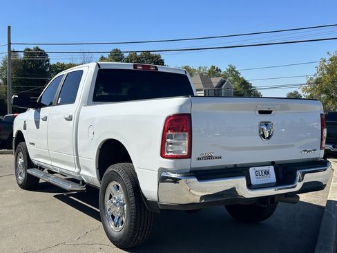 Used 2022 RAM 3500 Big Horn image 8