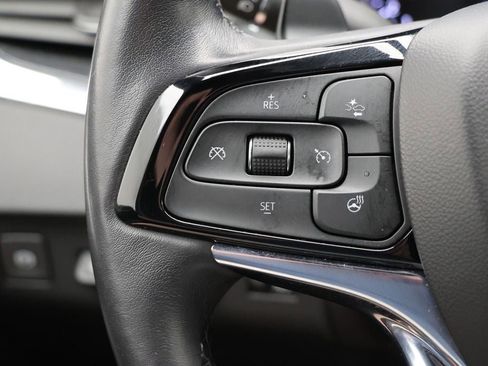 Used 2024 Buick Enclave Premium image 21