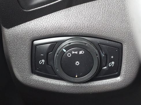 Used 2016 Ford Transit Connect XL image 19