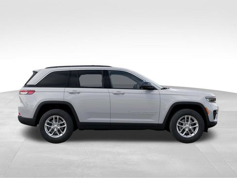 New 2026 Jeep Grand Cherokee Laredo X AWD/4WD image 22