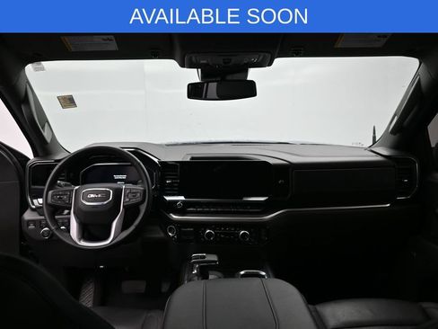 Used 2024 GMC Sierra 1500 SLT AWD/4WD image 28