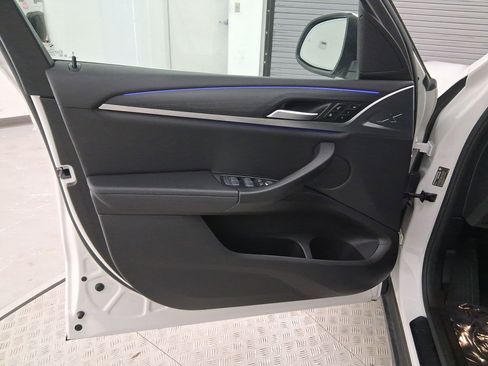 Used 2024 BMW X3 sDrive30i image 21