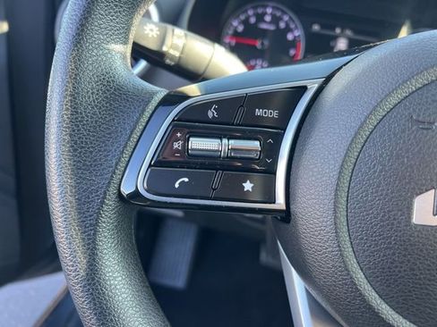 Certified 2023 Kia Forte LXS w/ LXS Technology Package image 15