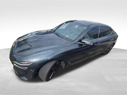 Used 2023 Genesis G70 3.3T w/ Sport Prestige Package RWD image 10