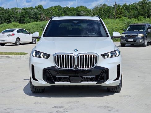 Used 2026 BMW X5 xDrive40i w/ M Sport Package AWD/4WD image 2