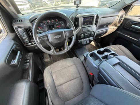 Used 2020 Chevrolet Silverado 1500 Custom w/ Rally Edition AWD/4WD image 15