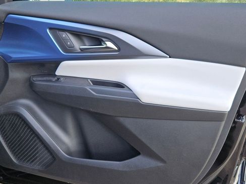New 2026 Chevrolet Equinox EV LT FWD image 19