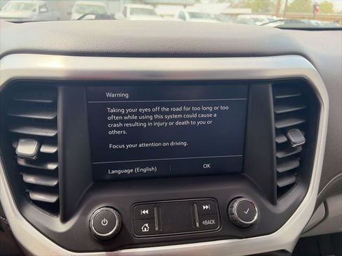 Used 2021 GMC Acadia SLE image 22