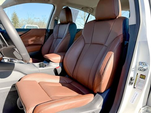 Used 2025 Subaru Legacy Touring XT image 11