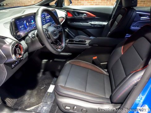 New 2026 Chevrolet Equinox EV RS image 9