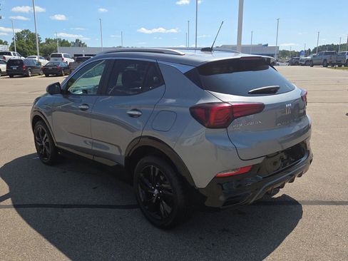 Used 2024 Buick Encore GX Sport Touring AWD/4WD image 3