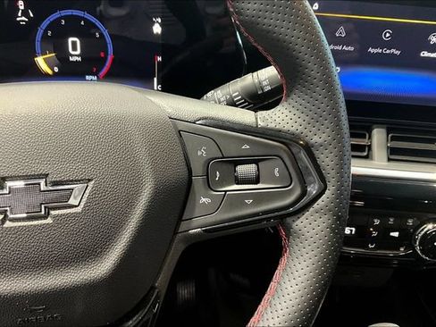 Certified 2025 Chevrolet Trax RS w/ Driver Confidence Package FWD image 12