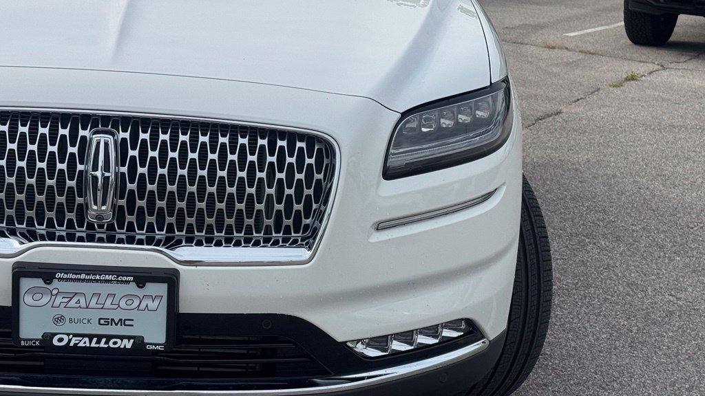 Used 2022 Lincoln Nautilus Reserve w/ Equipment Group 202A AWD/4WD image 7