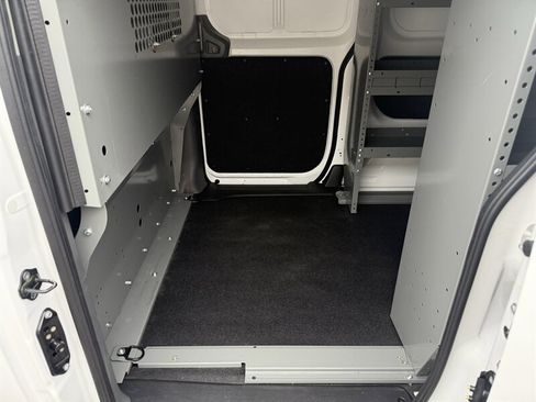 Used 2021 Nissan NV200 SV image 17