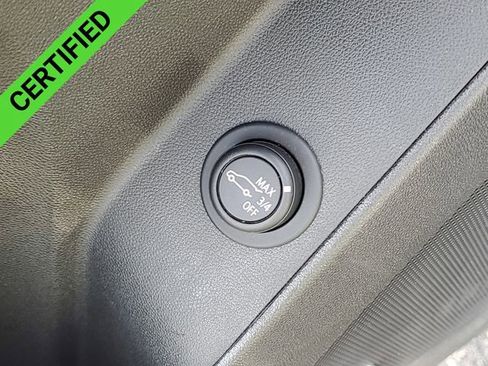 Certified 2024 Chevrolet Equinox RS w/ RS Leather Package FWD image 23