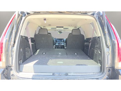 Used 2017 Cadillac Escalade Premium Luxury AWD/4WD image 34