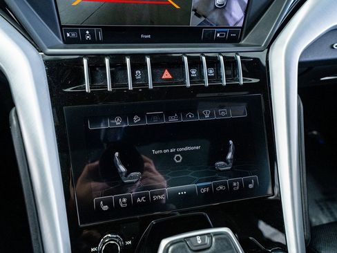 Used 2019 Lamborghini Urus image 53
