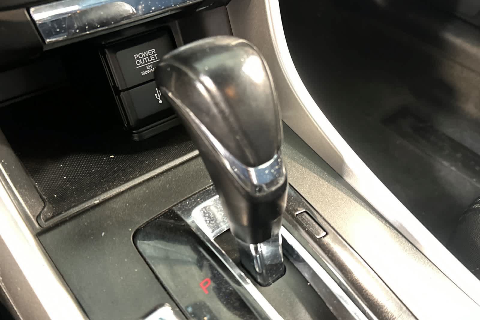Used 2015 Honda Accord Sport image 22