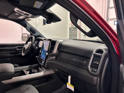 New 2026 RAM 1500 Big Horn AWD/4WD image 36