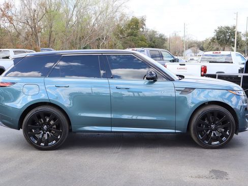 Used 2024 Land Rover Range Rover Sport Dynamic SE image 9