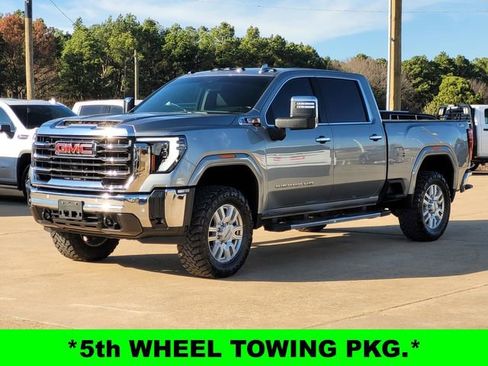 Used 2024 GMC Sierra 2500 SLT w/ SLT Premium Package image 4