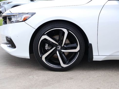 Used 2021 Honda Accord Sport image 8