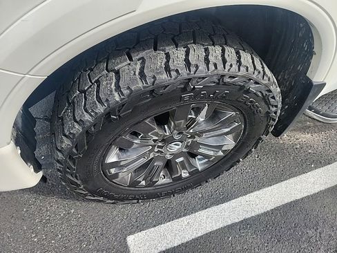 Used 2017 Nissan Titan Platinum Reserve AWD/4WD image 9