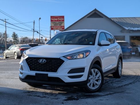 Used 2019 Hyundai Tucson SE image 1
