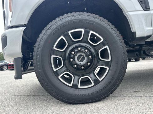 New 2026 Ford F250 Platinum AWD/4WD image 11