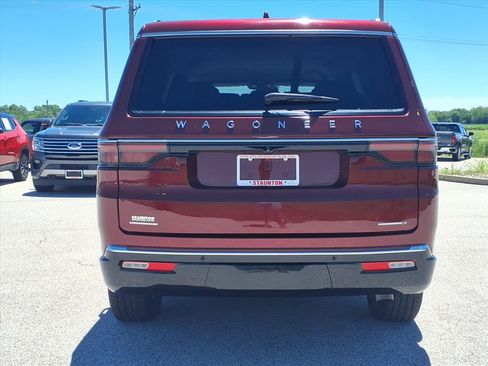 Used 2022 Jeep Wagoneer Series I AWD/4WD image 28