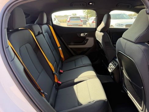 Used 2023 Polestar Polestar 2 w/ Pilot Pack AWD/4WD image 12