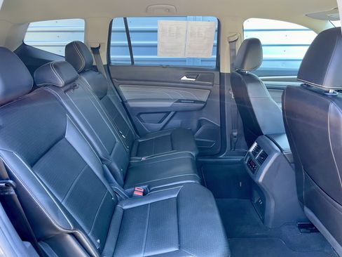 Used 2023 Volkswagen Atlas SE w/ Black Wheel Package AWD/4WD image 29