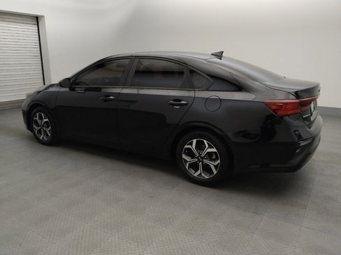 Used 2019 Kia Forte LXS FWD image 3