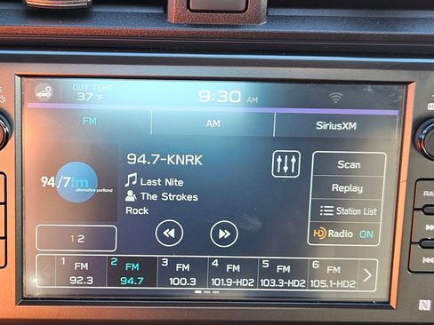 Used 2023 Toyota GR86 w/ ALL Weather Mat Package (TMS) image 18