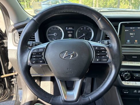 Used 2018 Hyundai Sonata SEL w/ Tech Package 02 image 10