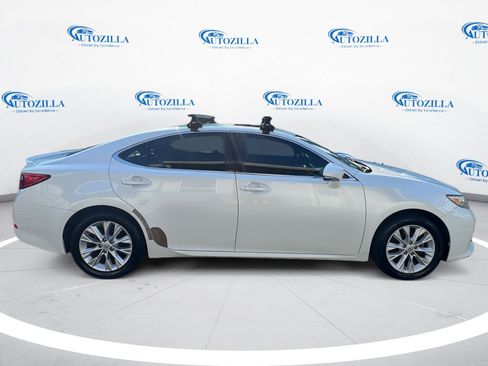 Used 2014 Lexus ES 300h FWD image 6