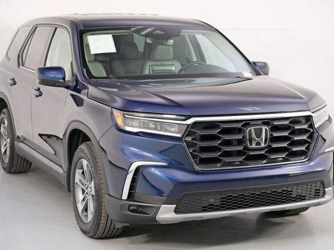 Used 2025 Honda Pilot EX-L image 52