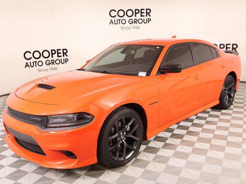 Used 2021 Dodge Charger R/T w/ Driver Convenience Group RWD image 9