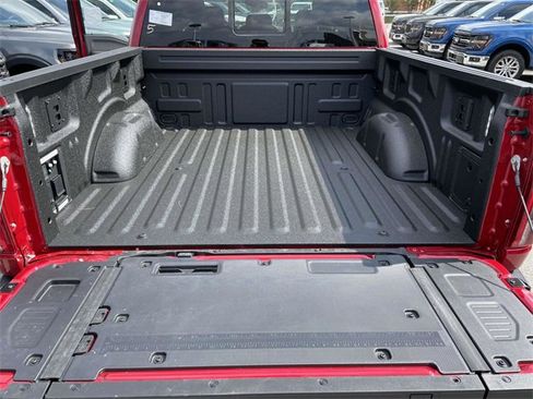 New 2025 Ford F150 Lariat w/ Equipment Group 501A Mid image 12