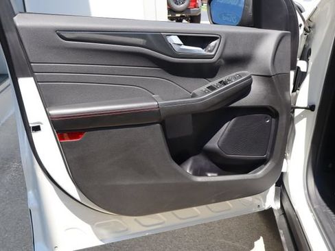 Certified 2023 Ford Escape ST-Line w/ Tech Pack #1 FWD image 12